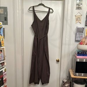 Universal Standard Linen Blend Olive Sleeveless Wide Legged Jumpsuit